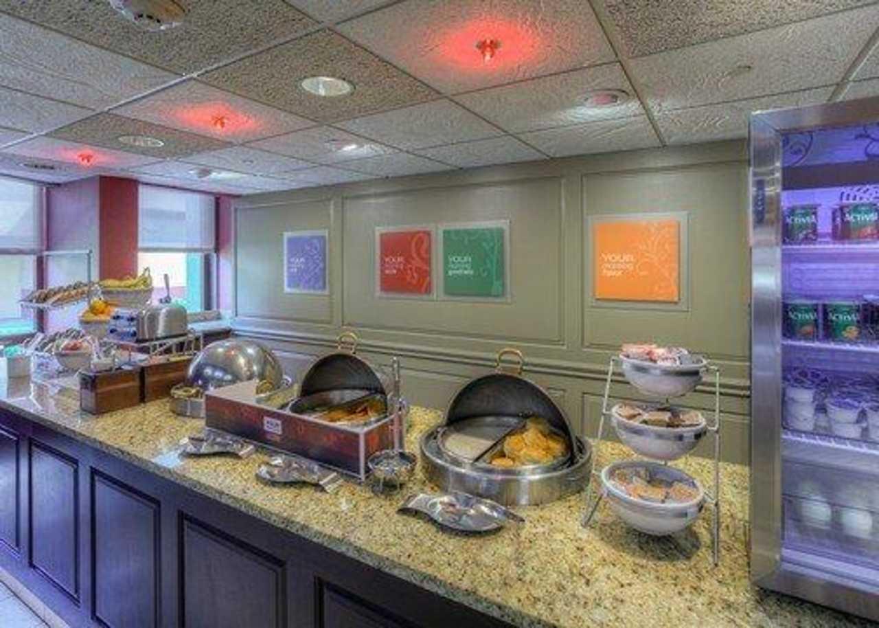Comfort Inn & Suites Evansville Airport Exteriör bild