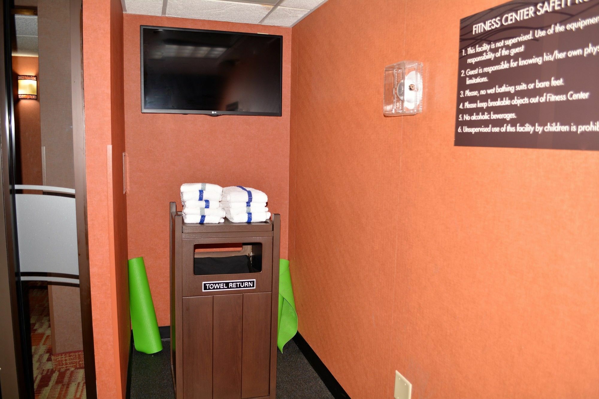 Comfort Inn & Suites Evansville Airport Exteriör bild